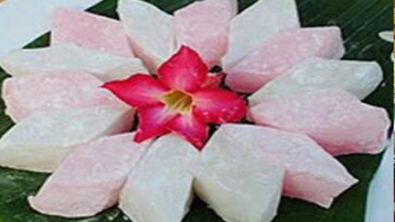 Về xứ Nẫu thưởng thức loại bánh mềm dẻo khiến nhiều người mê mẩn