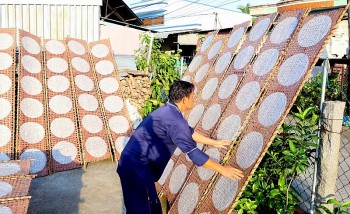 Làng nghề bánh tráng tồn tại gần 2 thế kỷ ở Cần Thơ
