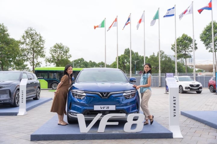 Cơ hội hiếm hoi công chúng có thể khám phá chi tiết tất các mẫu xe điện VinFast.