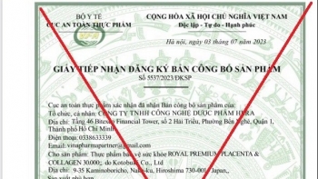 Royal Premium Placenta & Collagen 30.000 sử dụng giấy công bố sản phẩm giả