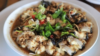 6 món đặc sản không nên bỏ lỡ khi đến Móng Cái