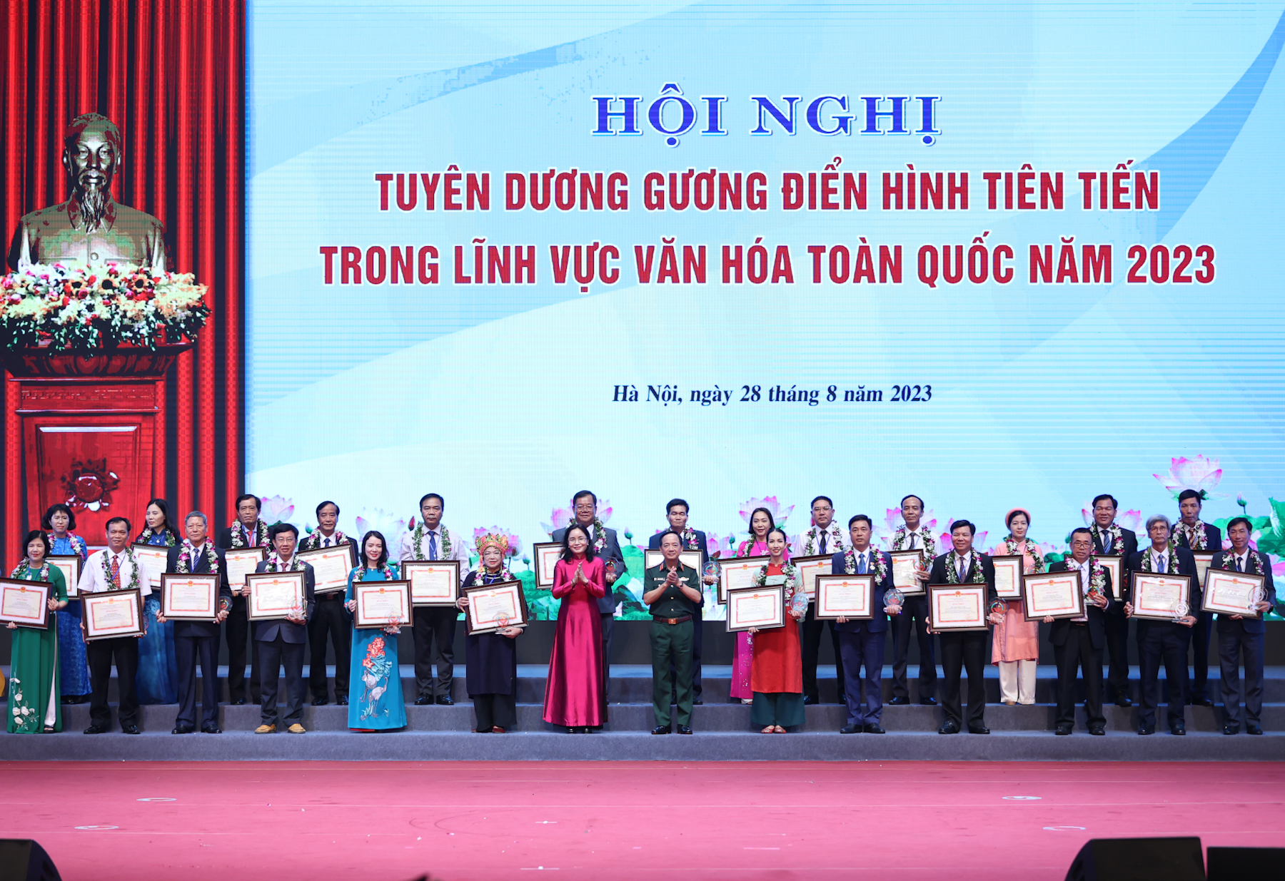 Thủ tướng: Văn hóa là nền tảng tinh thần, nguồn lực nội sinh, động lực đột phá cho sự phát triển