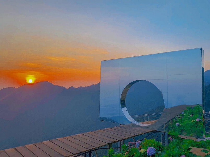 Tiệm cà phê với cách trang trí nổi bật