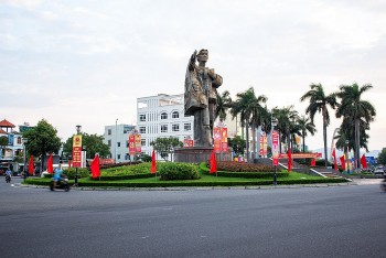 Đà Nẵng ngập sắc cờ đỏ chào mừng kỷ niệm 78 năm Quốc khánh 2/9