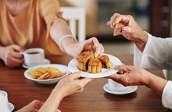 6 điều cần lưu ý khi ăn bánh trung thu để không rước bệnh vào người