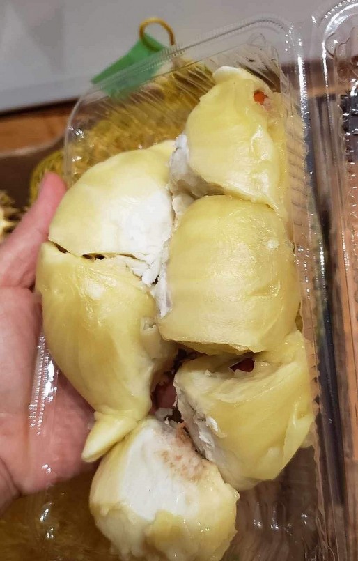 Sầu riêng VN xuất khẩu sang Nhật Bản bị cắt non nên cơm bị thối hỏng, sượng khiến doanh nghiệp nhập khẩu lỗ vốn, mất khách.