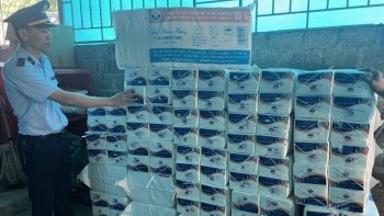 Thanh Hóa: Xử phạt 1 hộ kinh doanh có dấu hiệu buồn bán giấy ăn giả mạo nhãn hiệu