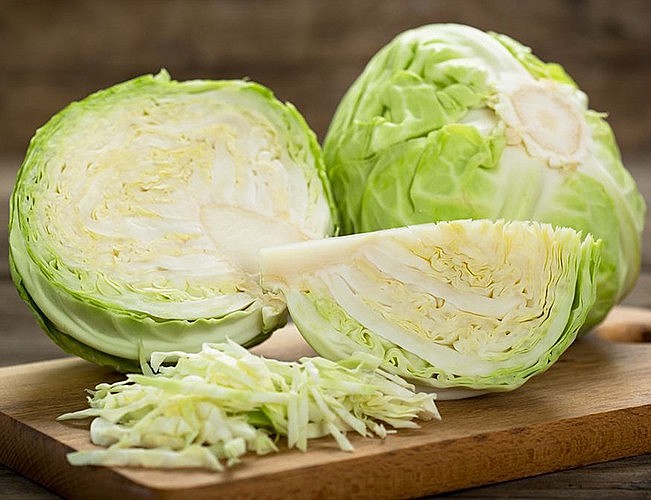 Bắp cải hay còn gọi là cải bắp