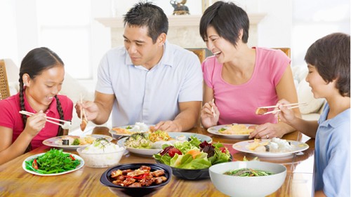 Món ăn sáng tốt nhất và tệ nhất cho trẻ trước khi đến trường