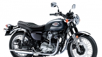 Đỉnh cao chiếc xe tay côn “Huyền thoại" Kawasaki Motors, giá miễn bàn