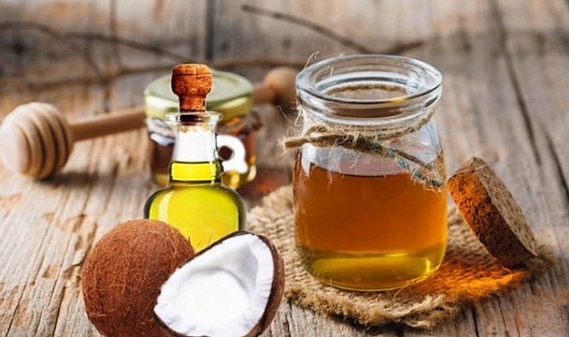 Cách sử dụng dầu dừa cho tóc mọc nhanh