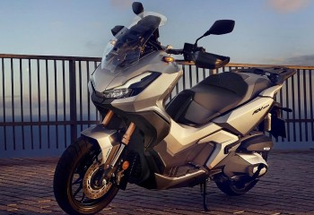 "Đàn em" của xe máy Honda SH sẵn sàng "khai phá" thị trường Việt, giá lại còn vô cùng hấp dẫn