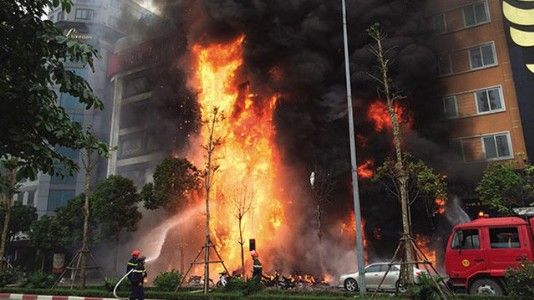 Thói quen xấu làm tăng nguy cơ hỏa hoạn trong nhà, rất nhiều người đang làm sai mà không biết