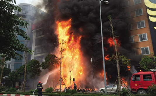 Thói quen xấu làm tăng nguy cơ hỏa hoạn trong nhà, rất nhiều người đang làm sai mà không biết