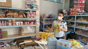 Bình Thuận: Phát hiện hơn 1300 sản phẩm bánh Trung Thu không rõ nguồn gốc xuất xứ