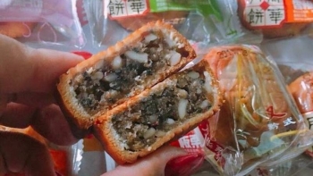 Tràn lan bánh trung thu giá rẻ, có loại chỉ 2000 đồng/chiếc, chuyên gia cảnh báo điều này