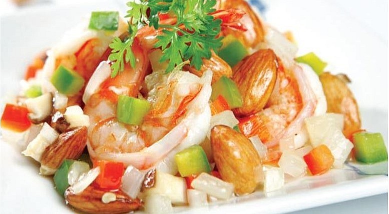 Gỏi hạt điều món ngon độc đáo chỉ có ở Bình Phước