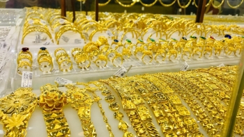 Giá vàng hôm nay 18/9/2023: Vàng trong nước ổn định