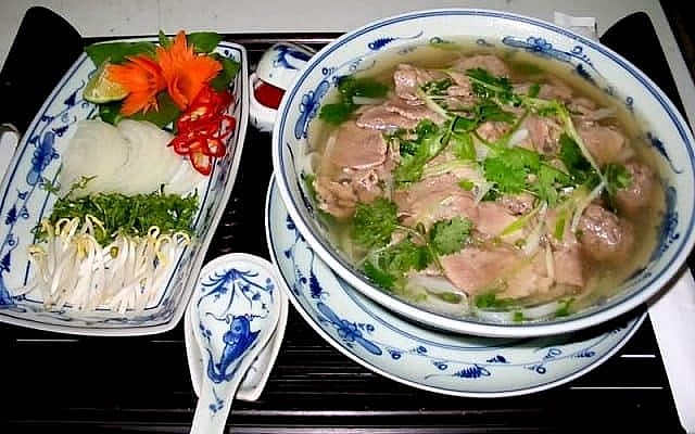 Điểm danh top 10 quán phở ngon tại Hà Nội