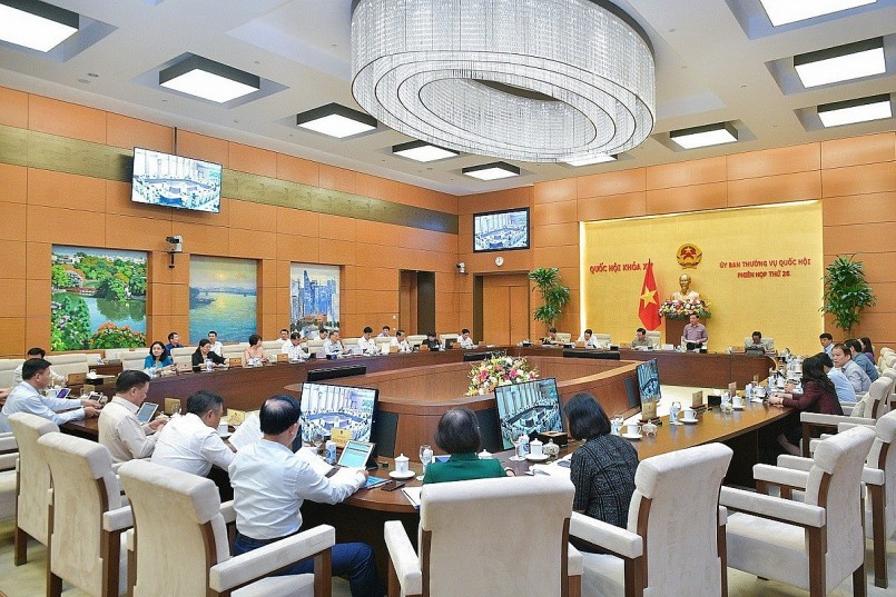 Toàn cảnh Phiên thảo luận của Ủy ban Thường vụ Quốc hội cho ý kiến (lần 2) về dự án Luật Bảo hiểm xã hội (sửa đổi). Toàn cảnh Phiên thảo luận của Ủy ban Thường vụ Quốc hội cho ý kiến (lần 2) về dự án Luật Bảo hiểm xã hội (sửa đổi).