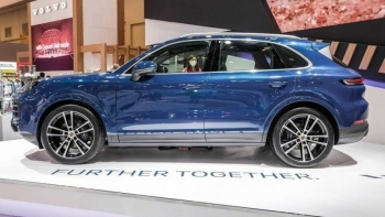 Porsche Cayenne 2024 chính thức có mắt tại Việt Nam, giá từ 5,56 tỷ đồng