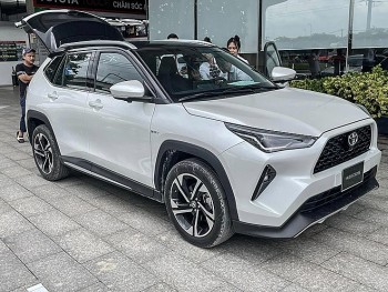 Toyota Yaris Cross 2023 - Làn gió mới trong phân khúc B-SUV