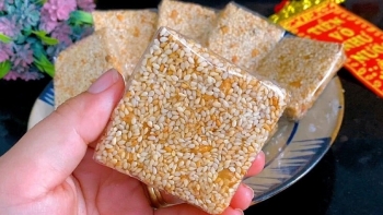 TOP 10 đặc sản Huế mua về làm quà mà bạn không nên bỏ qua