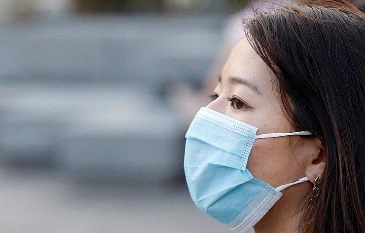 Phòng tránh bệnh đậu mùa khỉ tốt nhất nên đeo khẩu trang khi ra ngoài Phòng tránh bệnh đậu mùa khỉ tốt nhất nên đeo khẩu trang khi ra ngoài