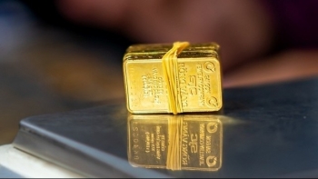 Giá vàng hôm nay 27/9/2023: Vàng trong nước lao dốc mạnh