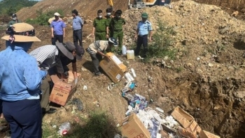 Phú Yên: Tiêu hủy lượng lớn thuốc lá điếu nhập lậu