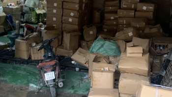 Quản lý thị trường Hà Nội kiểm tra đột xuất, phát hiện nhiều sai phạm tại Công ty TNHH đồ chơi trẻ em HC