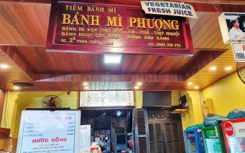 Đề xuất phạt tiệm bánh mì Phượng hơn 110 triệu đồng, đình chỉ hoạt động 5 tháng
