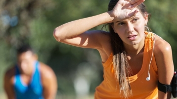 Đột quỵ khi tập thể thao, nguy cơ và cách phòng tránh