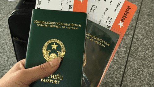 Cần thận trọng với những chiêu thức "lừa đảo" bán vé máy bay Tết Nguyên đán 2024