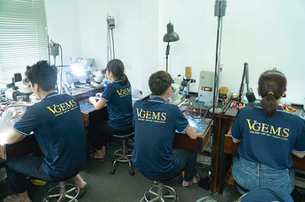 8 năm Vgems ghi dấu ấn trên thị trường vàng bạc, đá quý