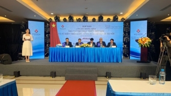 Hiệp hội Cửa Việt Nam kí kết hợp tác, phát triển cùng Apollo Sillicone