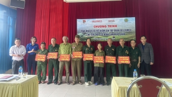 Tạp chí Thương hiệu và Sản phẩm cùng Tập đoàn GELEXIMCO trao nhà, sổ tiết kiệm cho cựu thanh niên xung phong tỉnh Yên Bái