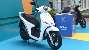 VinFast tung khuyến mãi khủng cho xe máy điện