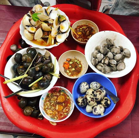 Trời lành lạnh, rủ bạn bè "quét sạch" 5 quán ốc ngon đỉnh cao ở Hà Nội