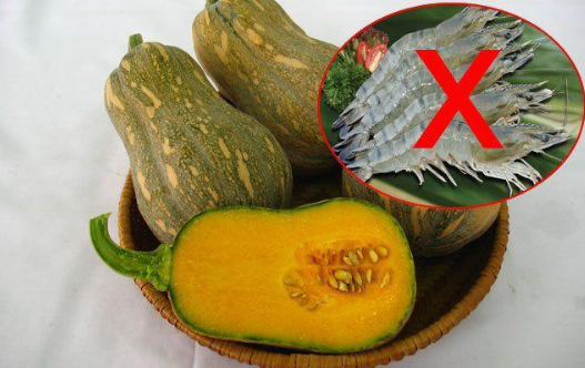 Những sai lầm khi ăn bí ngô có thể khiến bạn rước thêm bệnh vào người