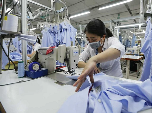 Xuất khẩu của 4 nhóm hàng lớn giảm gần 17 tỷ USD