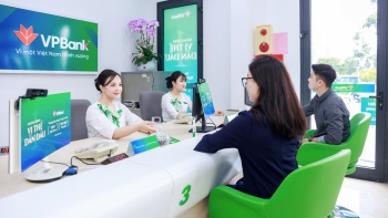 Điểm tin kinh tế - thị trường ngày 25/10/2023: Livestream đặc sản OCOP thu về 100 tỷ đồng; Một số ngân hàng báo lãi “khủng”