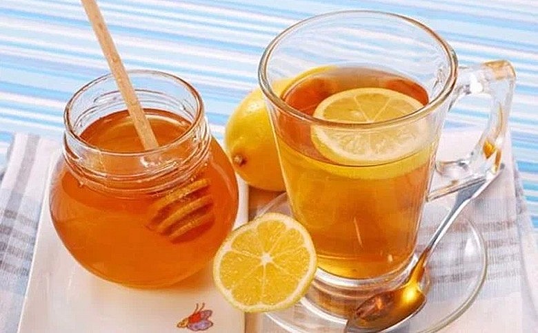Trà xanh, mật ong, chanh,... - Những loại nước uống tốt cho phổi