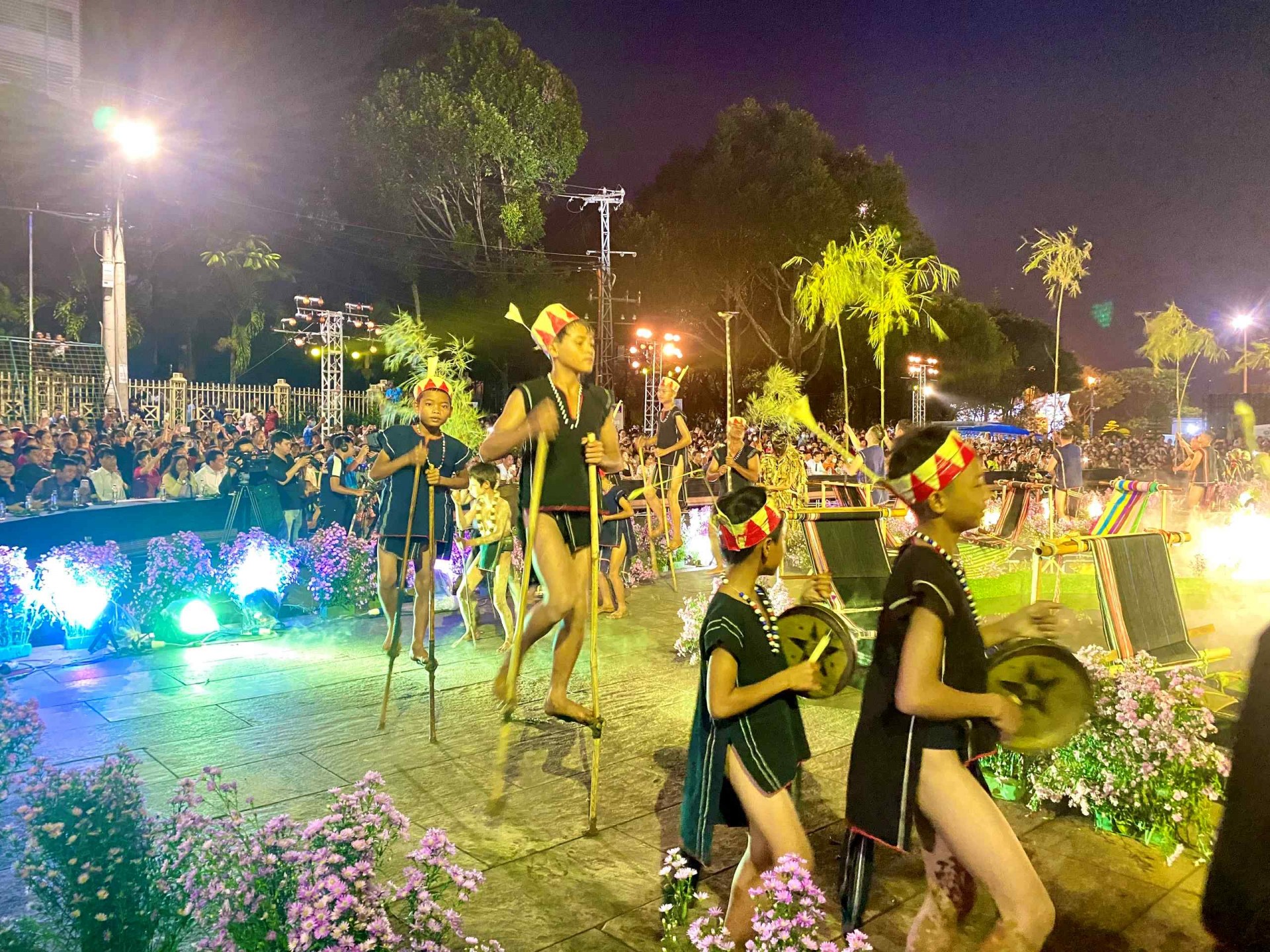 Đặc sắc chương trình thời trang thổ cẩm “Gia Lai ơi”