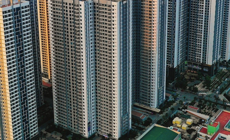 Ủy ban Thường vụ Quốc hội: Không bắt buộc giao dịch bất động sản qua sàn