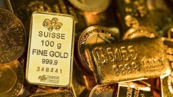 Giá vàng hôm nay 1/11/2023: Vàng trong nước đảo chiều tăng