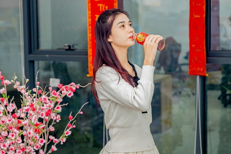 Uống gì để vừa chạy deadline, vừa thanh lọc làm mát cơ thể để lên outfit dịp cuối năm