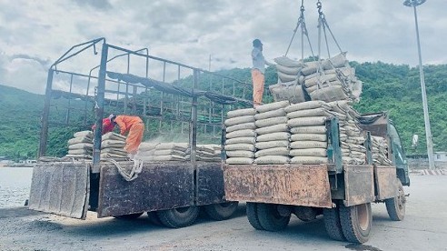 Xuất khẩu xi măng và clinker mang về 1,125 tỷ USD