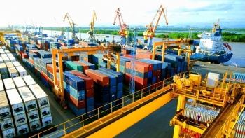 10 tháng đầu năm, khối lượng hàng hóa thông qua cảng biển đạt 624.000 triệu tấn