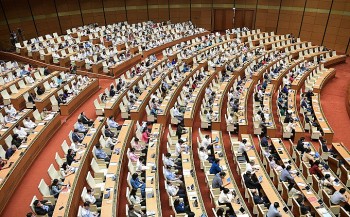 Quốc hội chốt cải cách chính sách tiền lương từ 1/7/2024